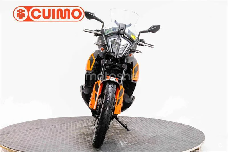 KTM 790 – Vista 20