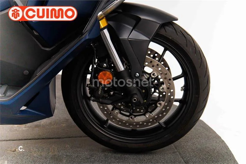 Honda Forza 750 – Vista 13