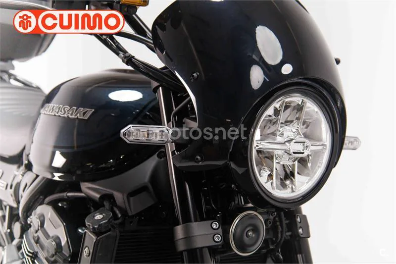 Kawasaki Z900 RS – Vista 11