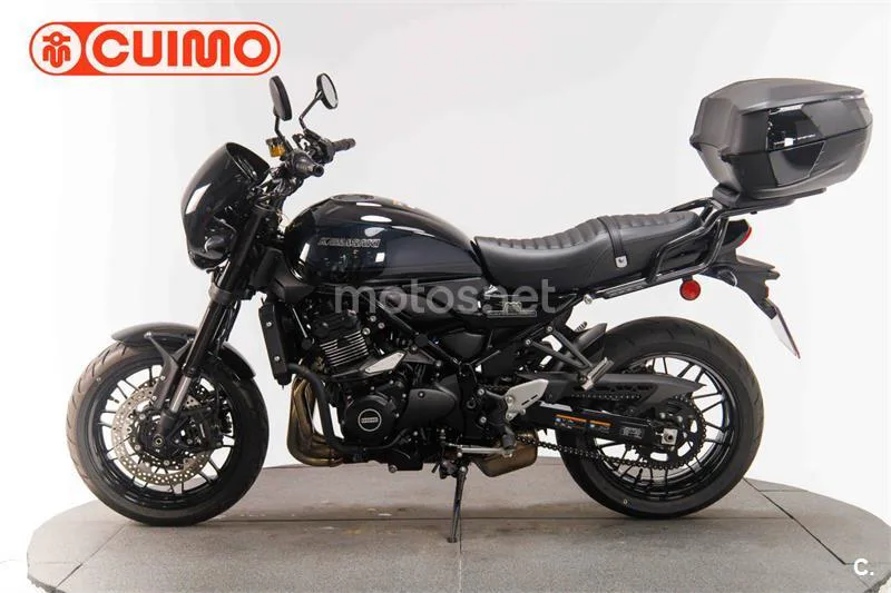 Kawasaki Z900 RS – Vista 8