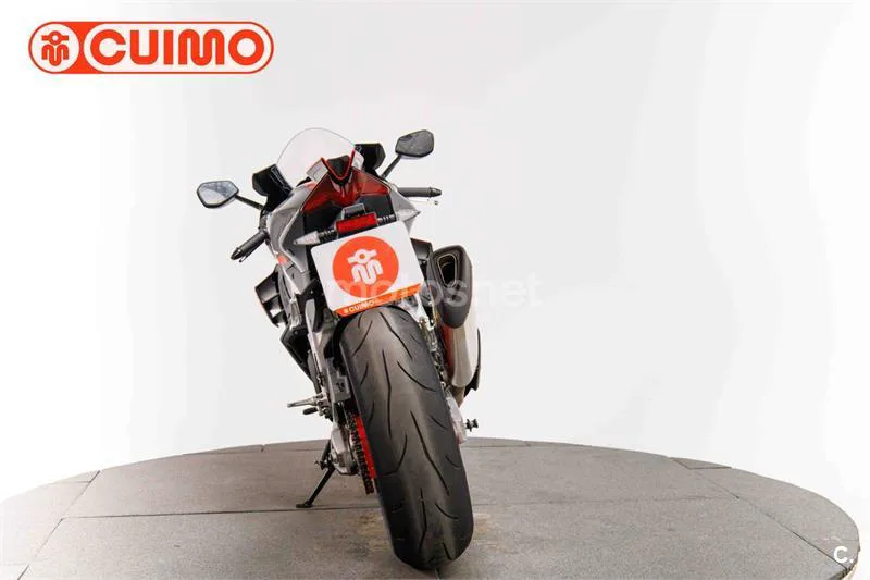 Aprilia RSV4 – Vista 5