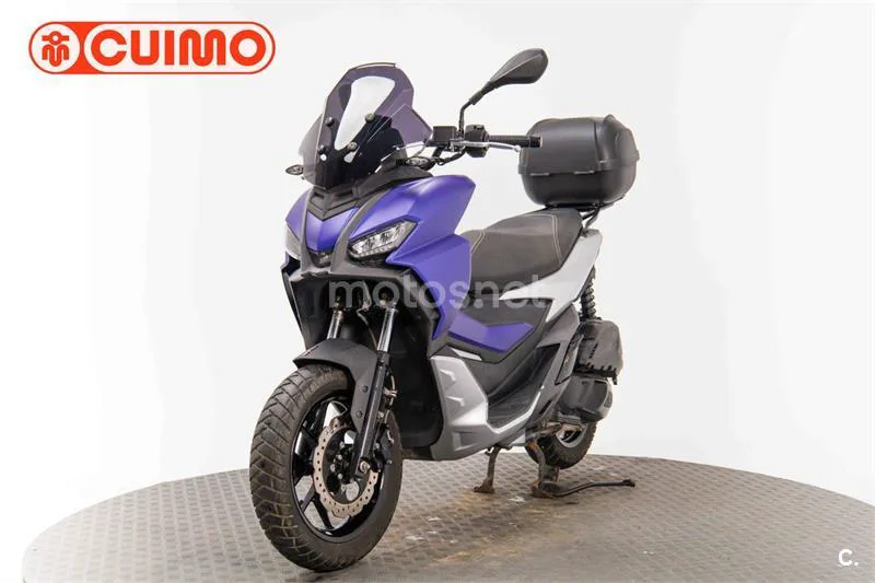 Aprilia SR GT 125 – Vista 9