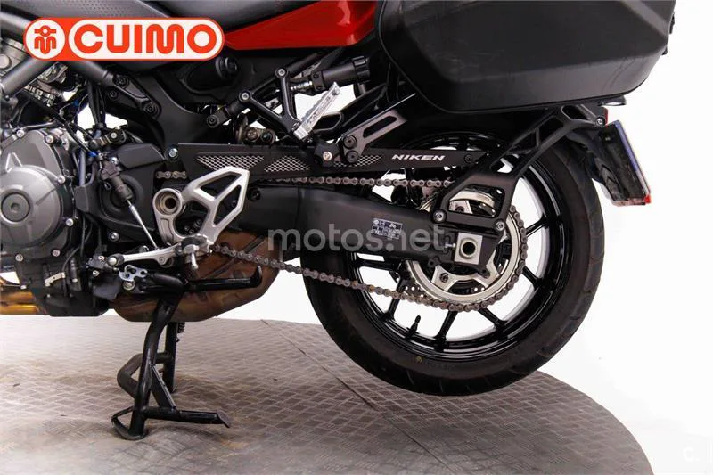 Yamaha Niken – Vista 18