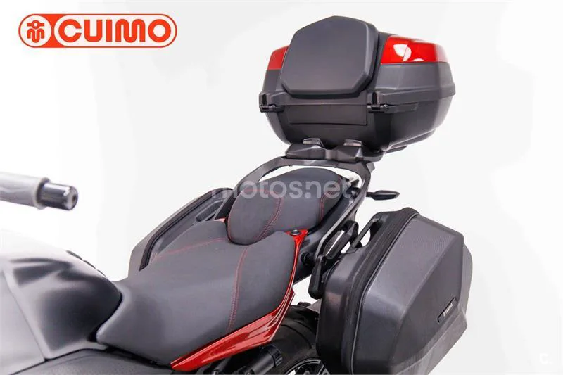 Yamaha Niken – Vista 23