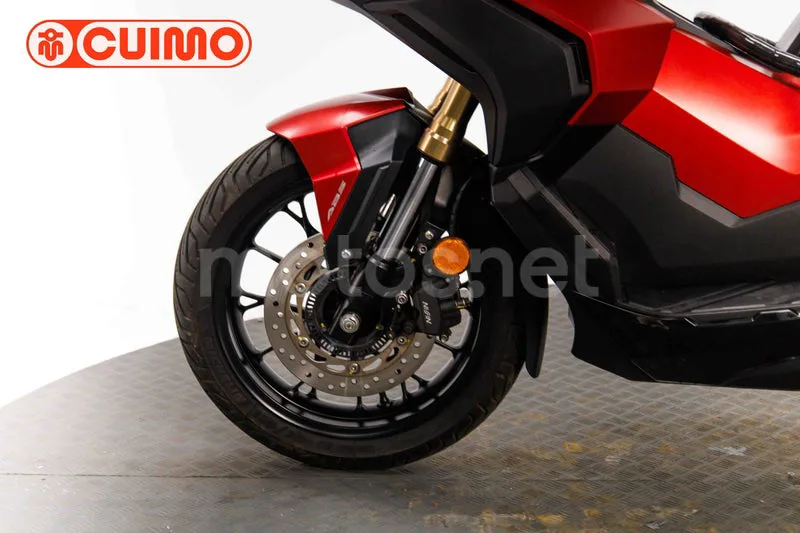 Honda ADV 350 – Vista 19