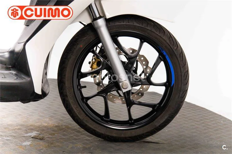 Piaggio Medley – Vista 13