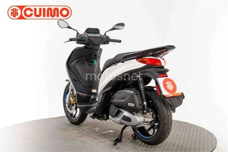 Piaggio Medley – Vista 6