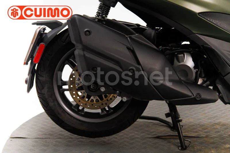 Piaggio Beverly S 400 – Vista 28