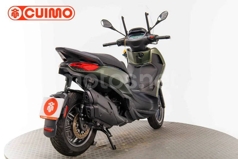 Piaggio Beverly S 400 – Vista 8