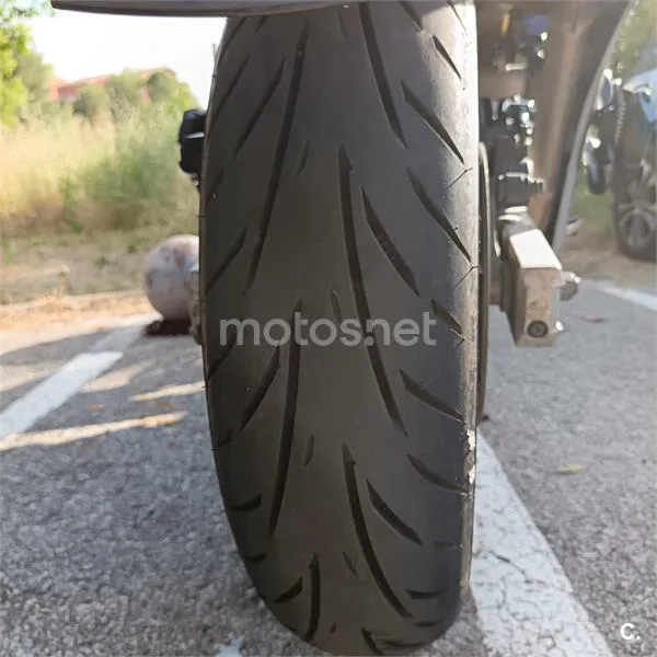 Suzuki V-Strom 650 – Vista 5