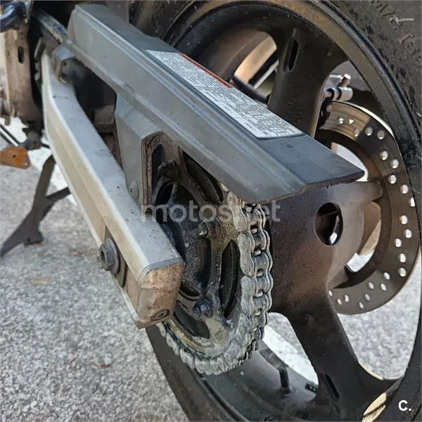 Suzuki V-Strom 650 – Vista 6