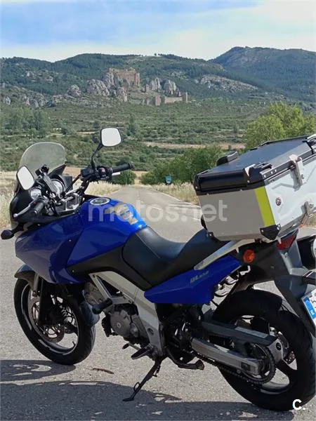 Suzuki V-Strom 650 – Vista 10