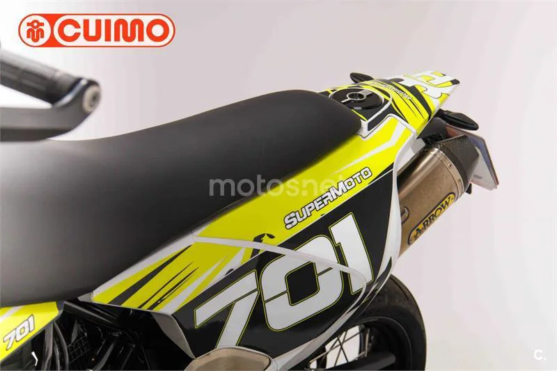 Husqvarna 701 Supermoto – Vista 23