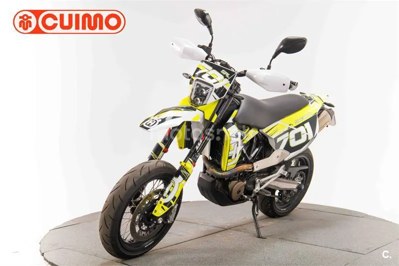 Husqvarna 701 Supermoto – Vista 9