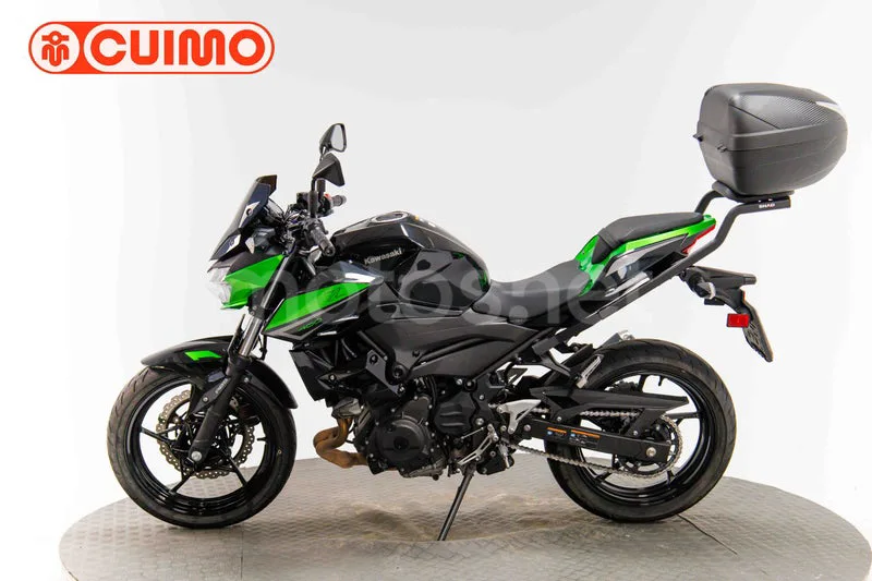Kawasaki Z400 – Vista 16