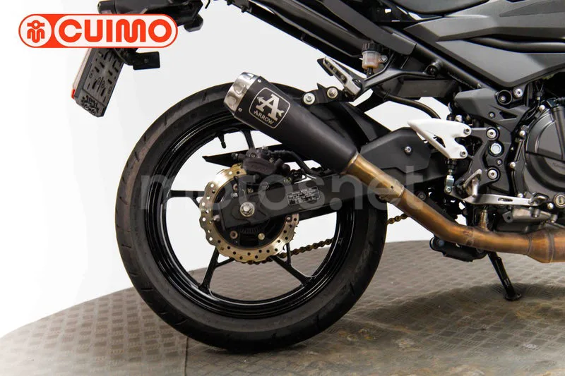 Kawasaki Z400 - Vista 28