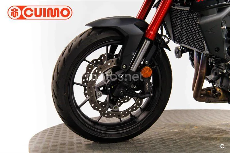 Honda CB 750 Hornet – Vista 21