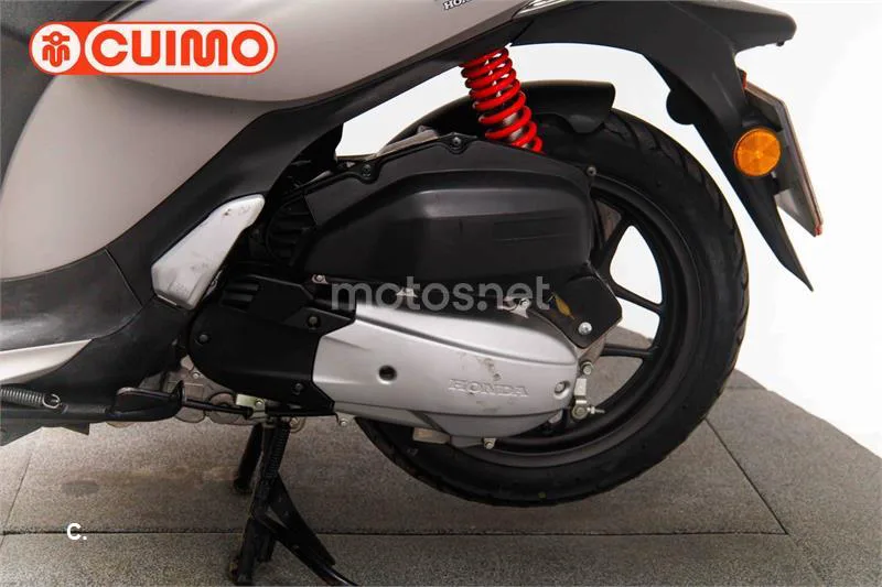Honda SH 125i – Vista 18