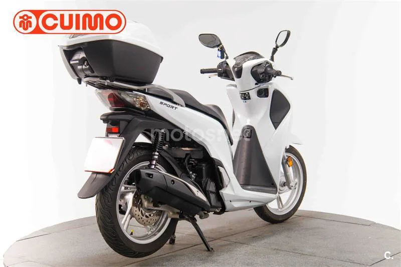Honda SH 125i – Vista 4