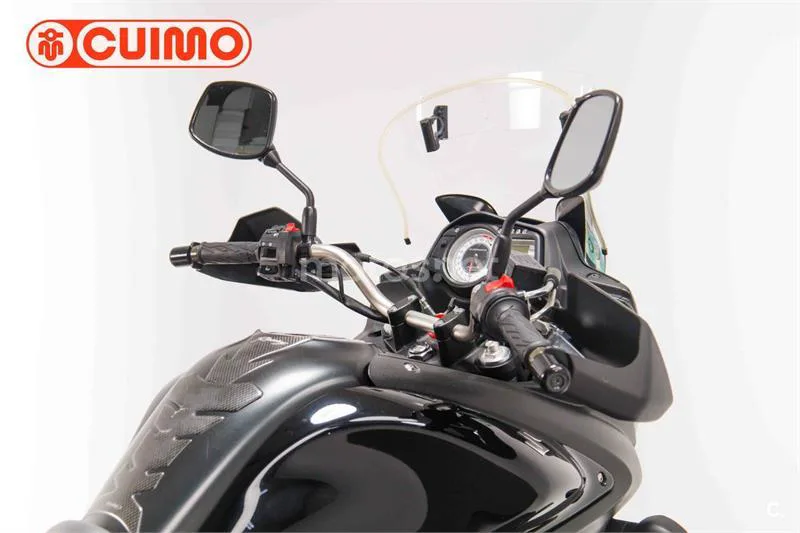 Suzuki V-Strom 650 – Vista 15