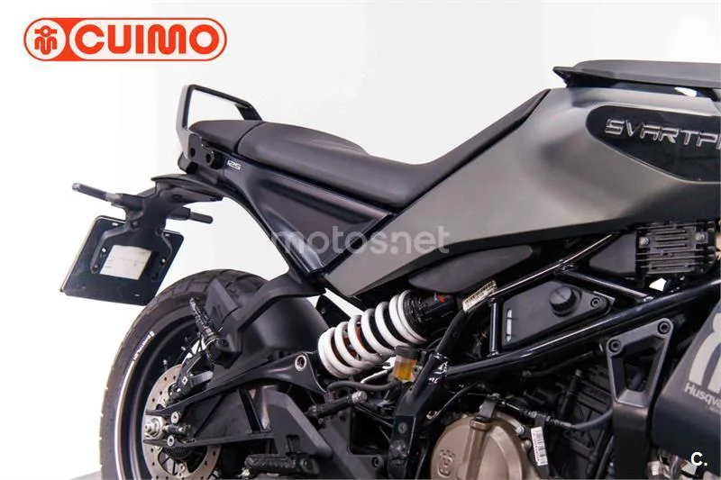 Husqvarna Svartpilen 125 – Vista 12