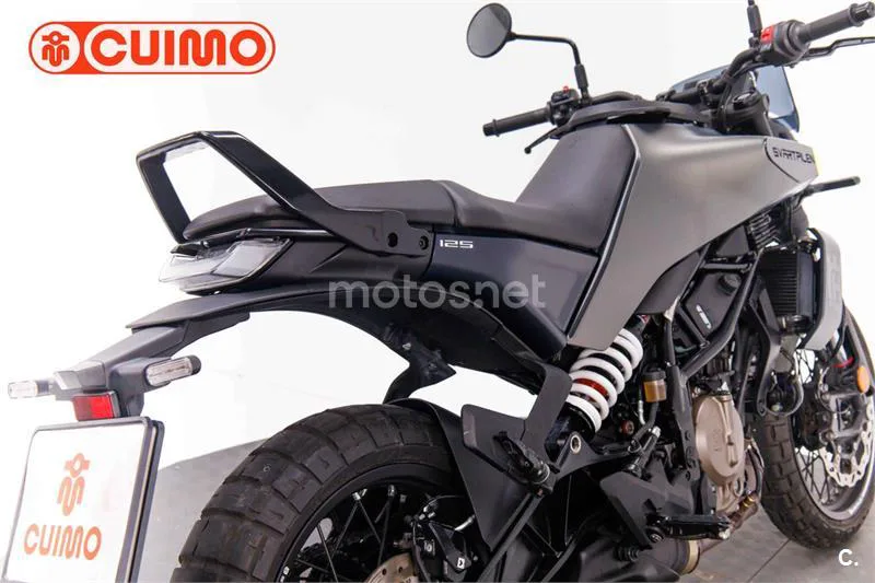Husqvarna Svartpilen 125 – Vista 16