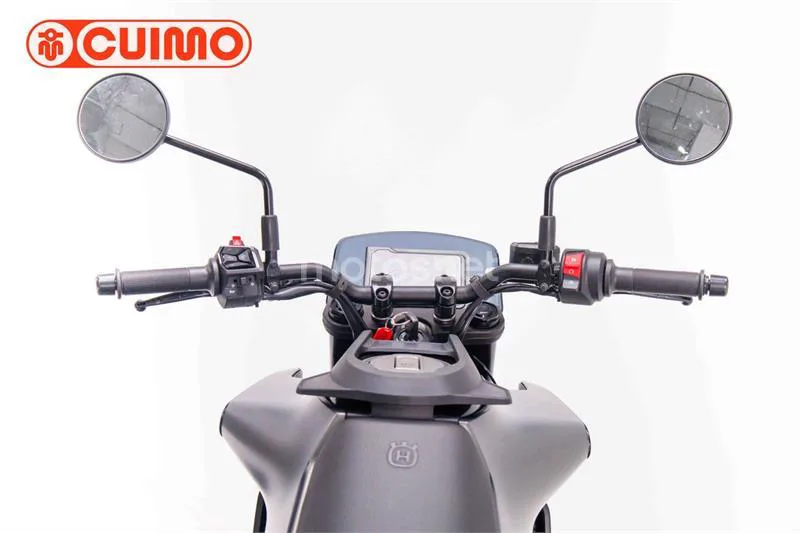Husqvarna Svartpilen 125 – Vista 17