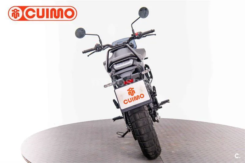 Husqvarna Svartpilen 125 – Vista 5