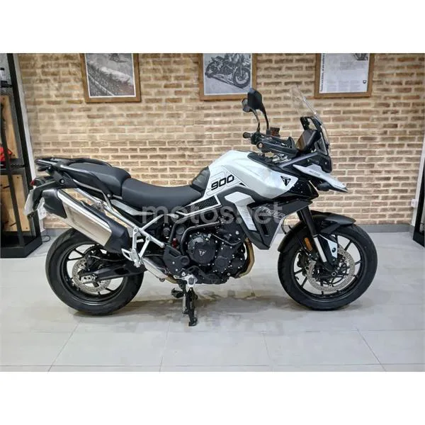 Triumph Tiger 900 – Vista 3