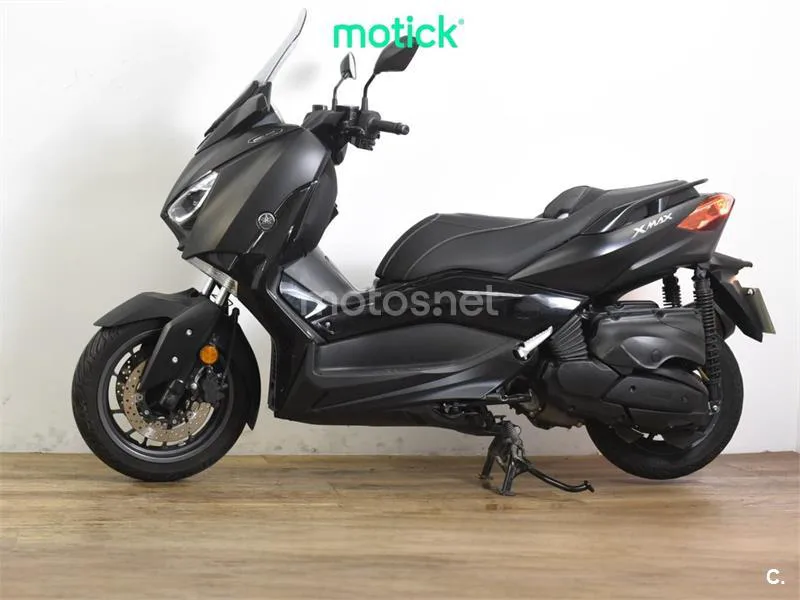 Yamaha XMAX 400 – Vista 5