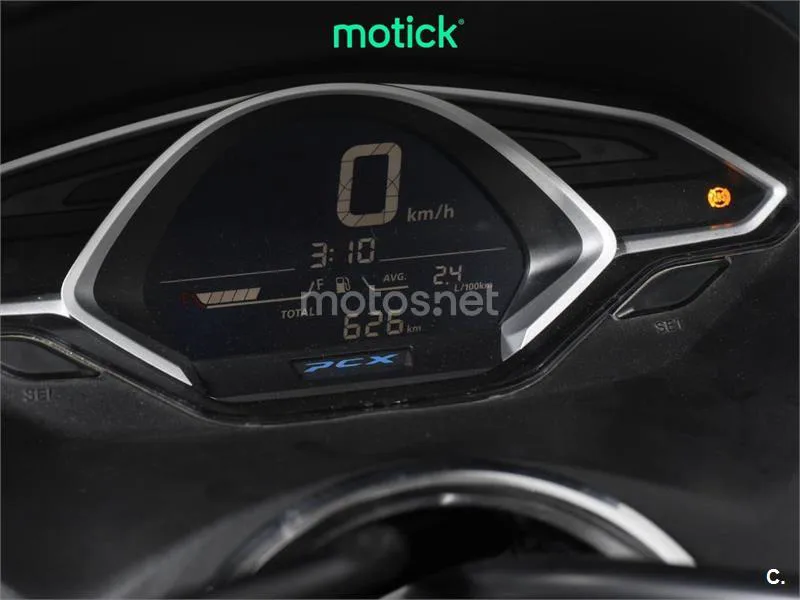 Honda PCX 125 – Vista 5