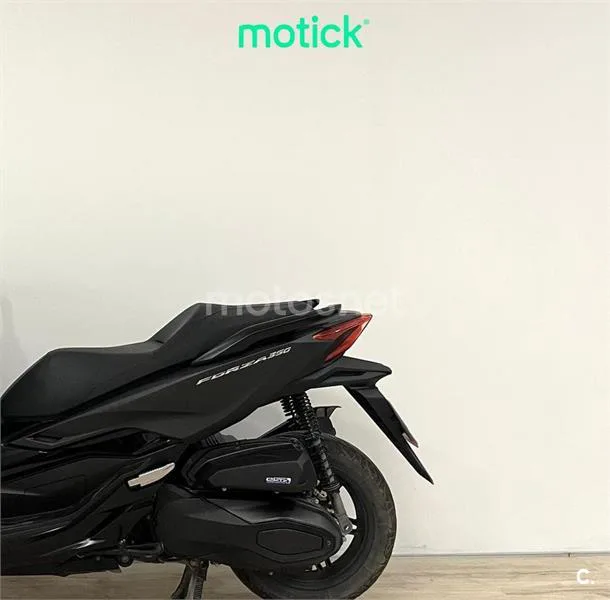 Honda Forza 350 – Vista 8