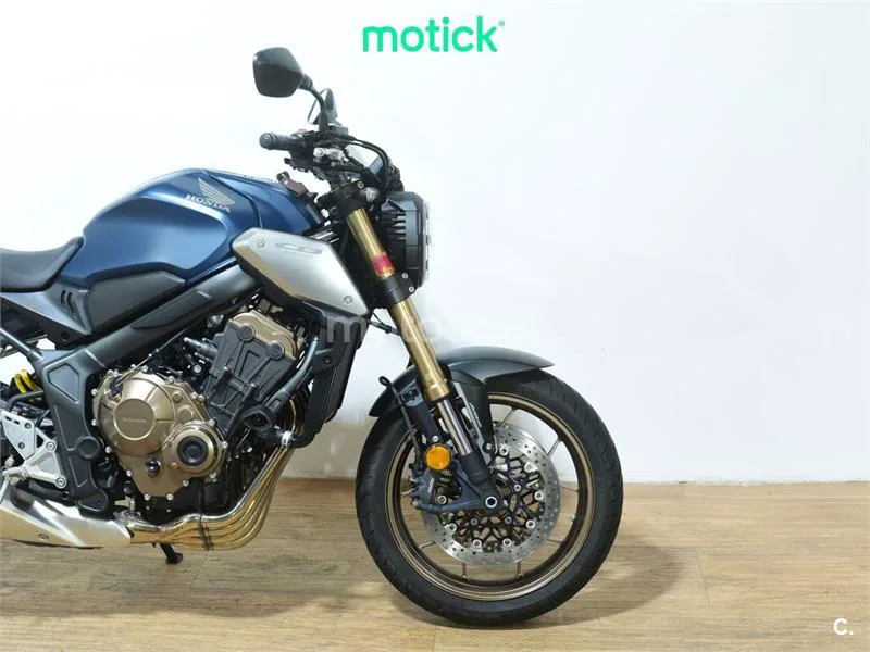Honda CB 650 R – Vista 4