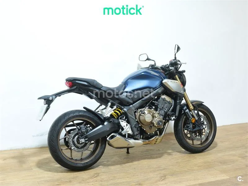 Honda CB 650 R – Vista 10