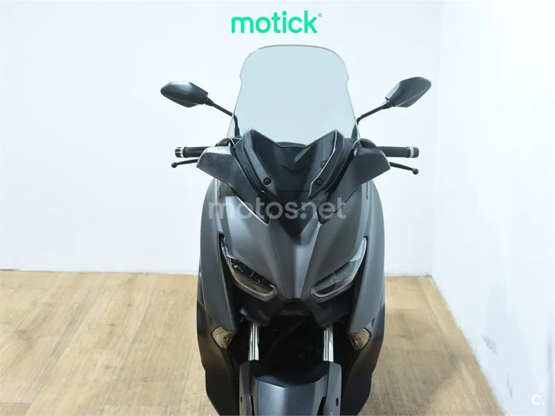 Yamaha XMAX 300 – Vista 11