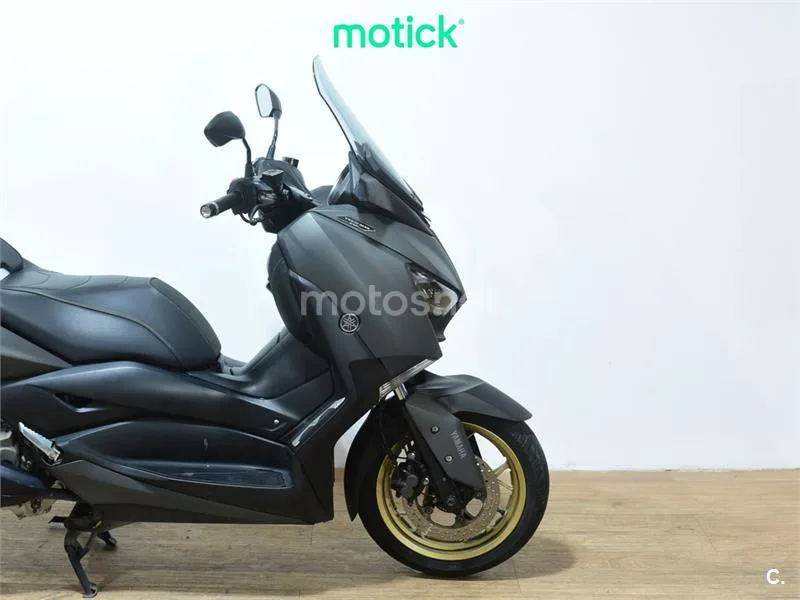 Yamaha XMAX 300 – Vista 4