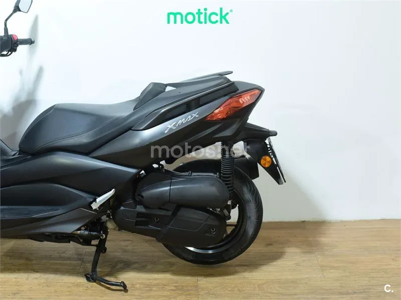 Yamaha XMAX 125 – Vista 9