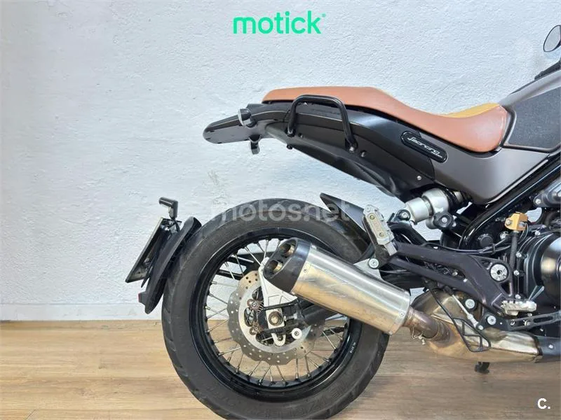 Benelli Leoncino 500 – Vista 3