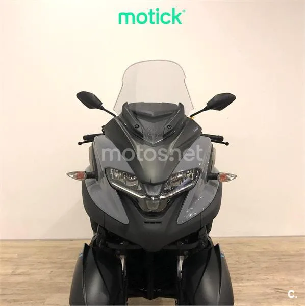 Yamaha Tricity – Vista 9