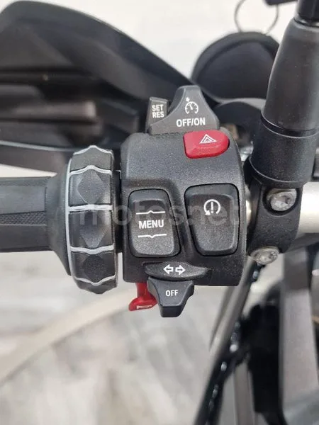 BMW F 900 GS – Vista 11