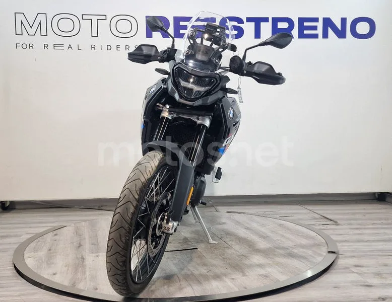 BMW F 900 GS – Vista 4