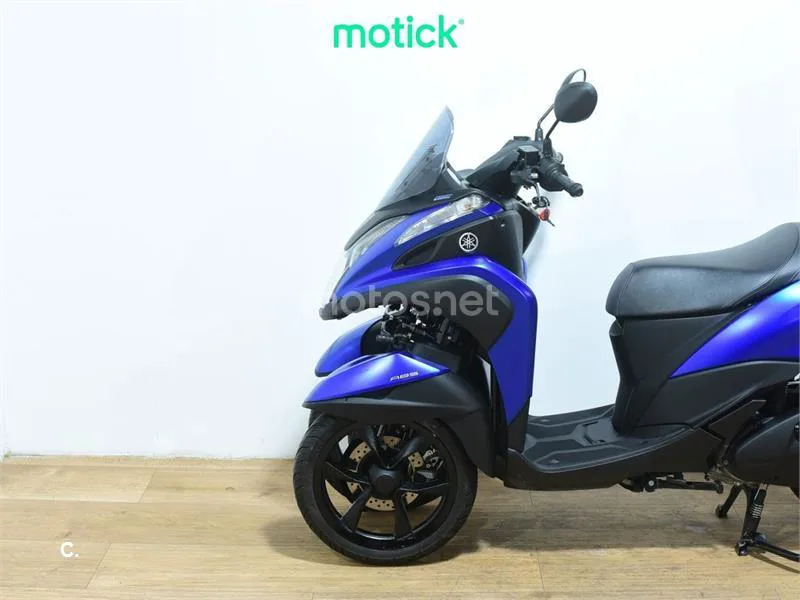 Yamaha Tricity 125 – Vista 8