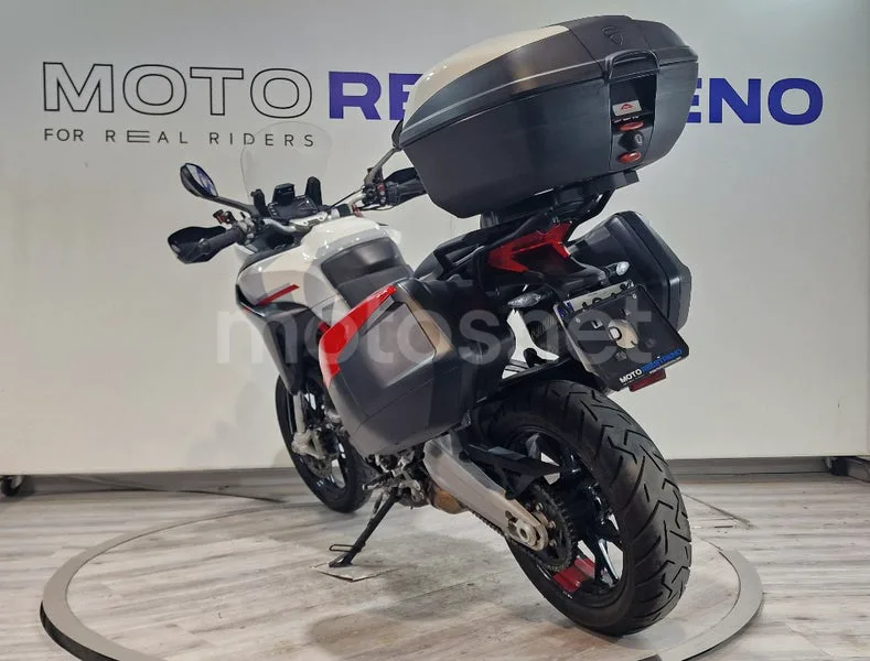Ducati Multistrada 950 – Vista 3