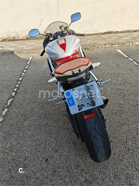 Yamaha R6R – Vista 4