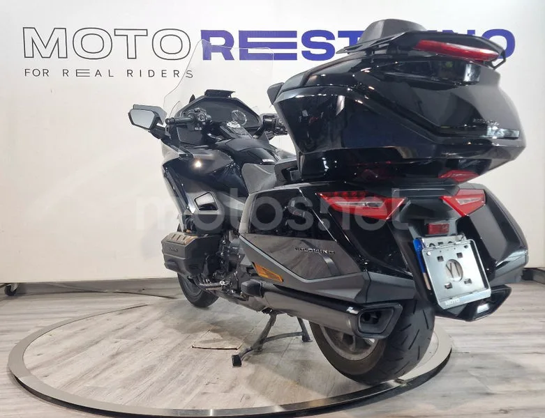 Honda Gold Wing – Vista 3