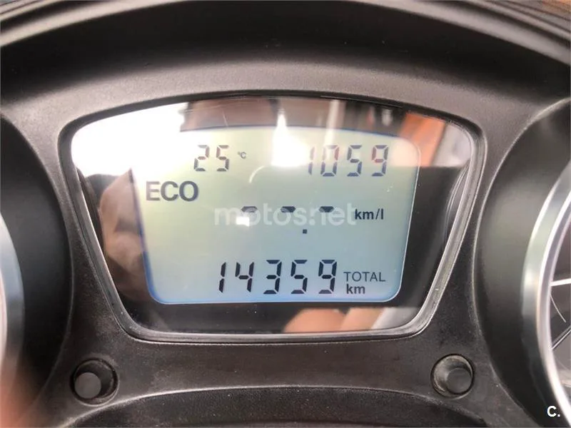 Piaggio MP3 – Vista 9