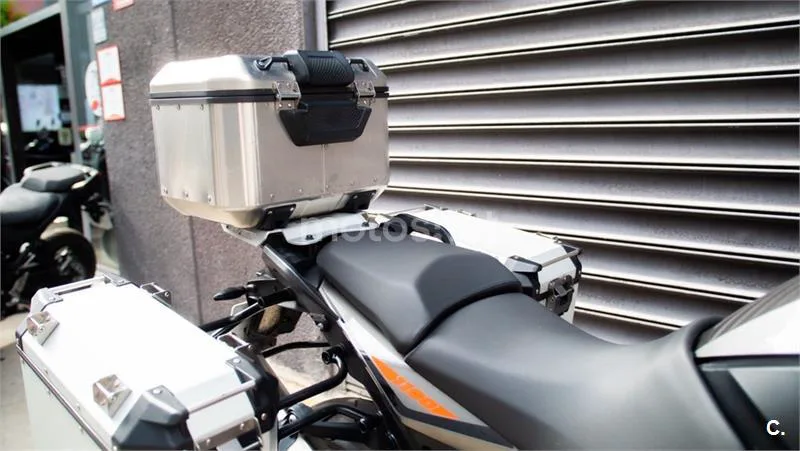 KTM 1190 Adventure – Vista 11