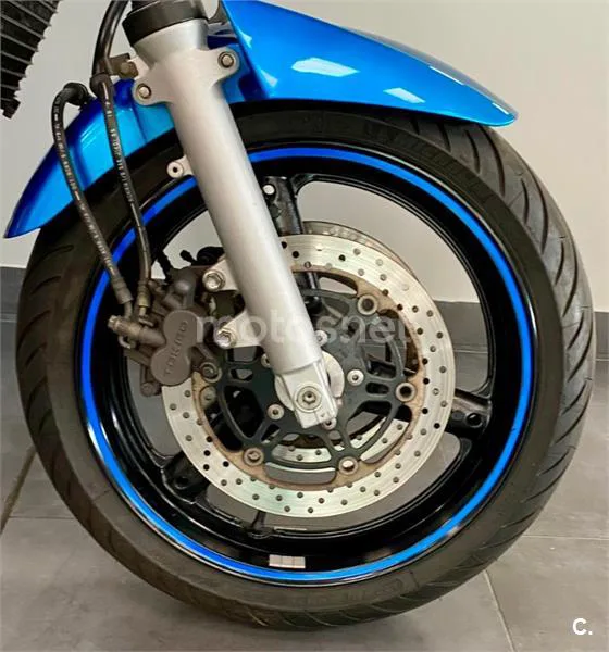Suzuki Bandit 650 S – Vista 14