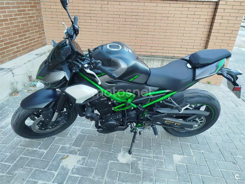 Kawasaki Z900 – Vista 5