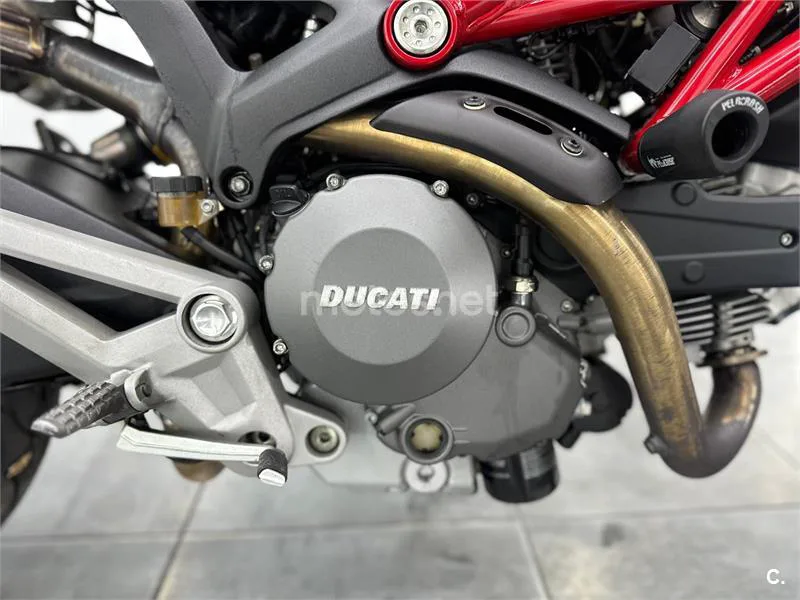 Ducati Monster 696 – Vista 11